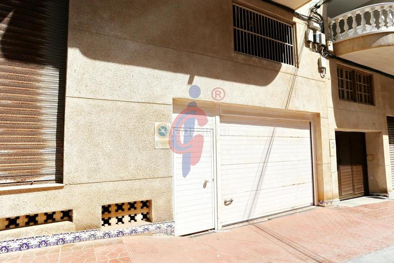 Foto 803d5e9b-771f-42fb-a98a-50742e0a66b6. Rez-de-chaussée dans avenida libertad 1 dans Guardamar Playa Guardamar del Segura