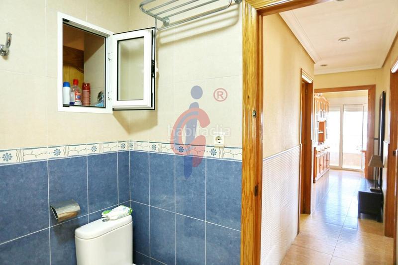 Foto 9a607279-3edd-41f5-9a3c-96056a8adb07. Rez-de-chaussée dans avenida libertad 1 dans Guardamar Playa Guardamar del Segura