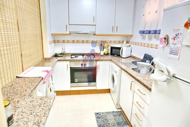 Foto 5abdd702-9a64-4e2b-a3b0-e361a00cc0fa. Piano terra in calle maestro alfonso marín 1 in Puerto Deportivo Guardamar del Segura