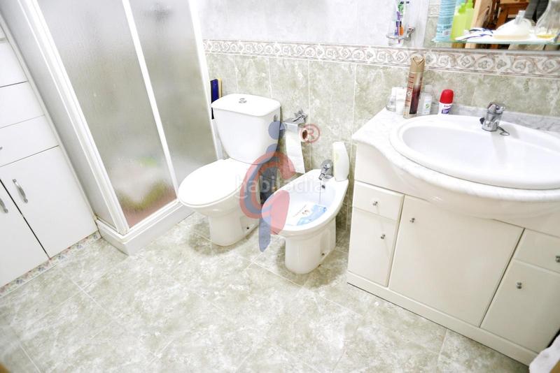 Foto 8e7a8ebf-16c4-454d-a0d9-9205b8084e7e. Piano terra in calle maestro alfonso marín 1 in Puerto Deportivo Guardamar del Segura