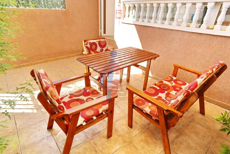 Foto ea5f96f1-92d5-4c39-b81b-d2ce725d30e9. Piano terra in calle maestro alfonso marín 1 in Puerto Deportivo Guardamar del Segura