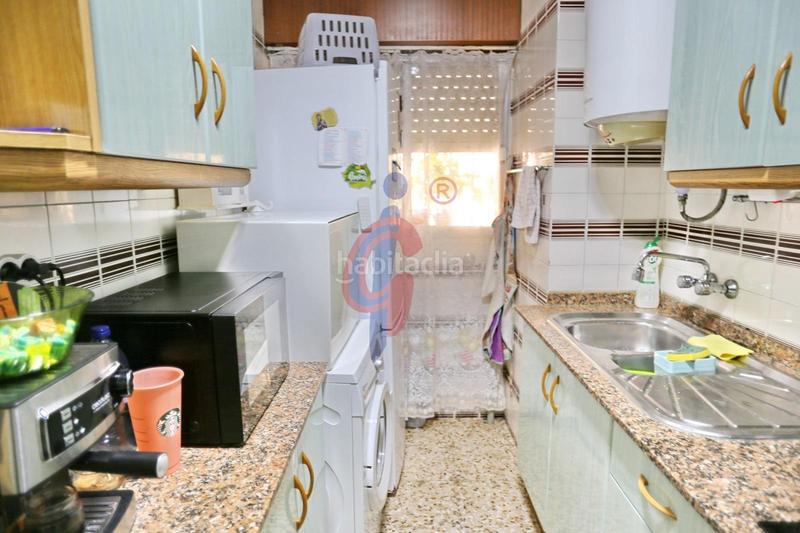 Foto 2eeb3ddf-0987-4bd2-a46a-bd2baa3a100f. Piccolo appartamento in calle filipinas 1 in Guardamar Playa Guardamar del Segura