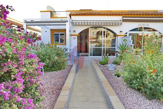 Dúplex  Calle marina 66. Chalet tipo quad en venta en la marina, san fulgencio