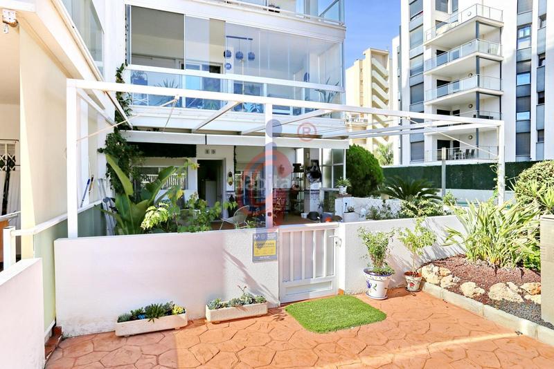 Foto 0069da65-ecd5-4769-a9f2-5866b809a6a2. Piano terra in calle alcalde rosalino pérez hernández 31 in Guardamar del Segura