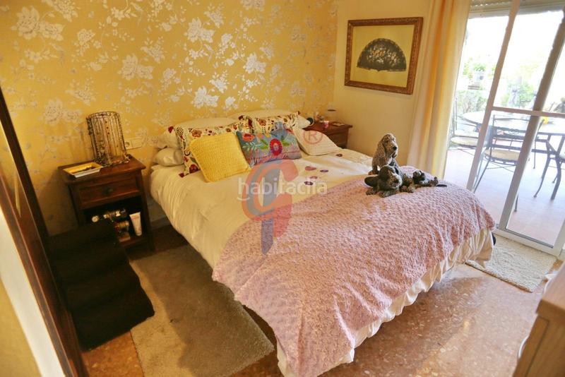 Foto 6405b07b-a59a-444c-8f5b-47d7d5d76450. Piano terra in calle alcalde rosalino pérez hernández 31 in Guardamar del Segura