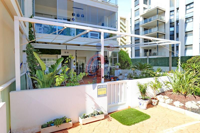 Foto 776359c5-16c1-4ca5-8d0f-8260bd194c59. Piano terra in calle alcalde rosalino pérez hernández 31 in Guardamar del Segura