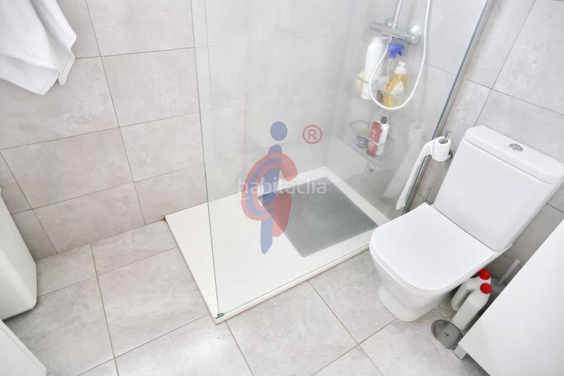 Foto 8a39655c-7cd8-4157-ae55-55afad01a1db. Piano terra in calle alcalde rosalino pérez hernández 31 in Guardamar del Segura