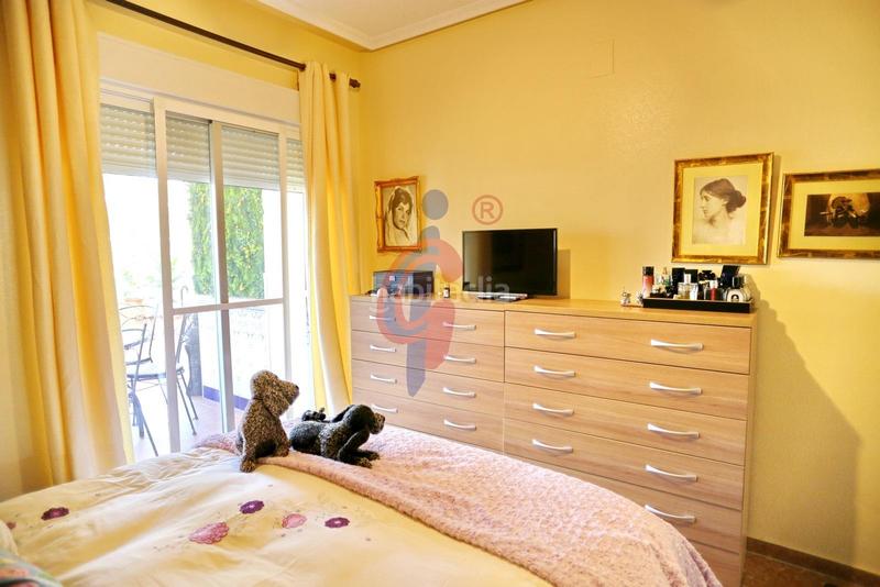 Foto b1ec93b6-0e9b-468e-85ea-90b421c6df9a. Piano terra in calle alcalde rosalino pérez hernández 31 in Guardamar del Segura