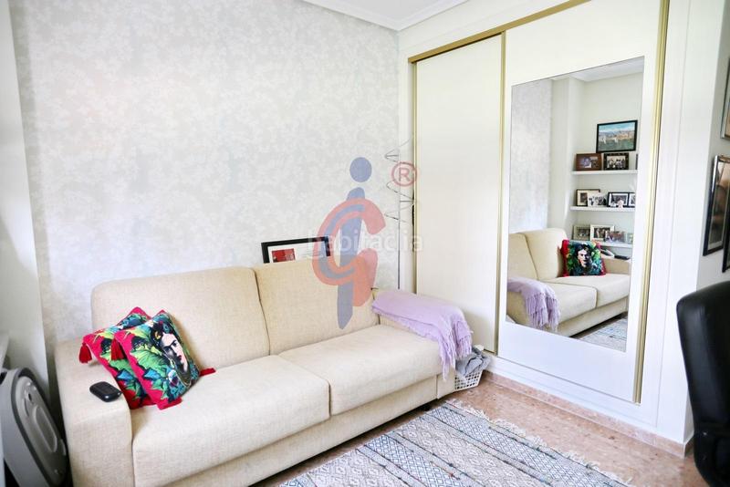 Foto ff77f679-1b6b-4561-900c-5dfe1450abb2. Piano terra in calle alcalde rosalino pérez hernández 31 in Guardamar del Segura