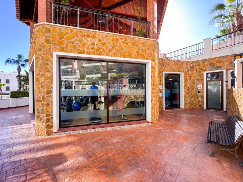 Foto d8ee85d2-3848-453c-9b47-6f7a9a29e225. Appartement dans calle callosa 39 dans Los Secanos Guardamar del Segura