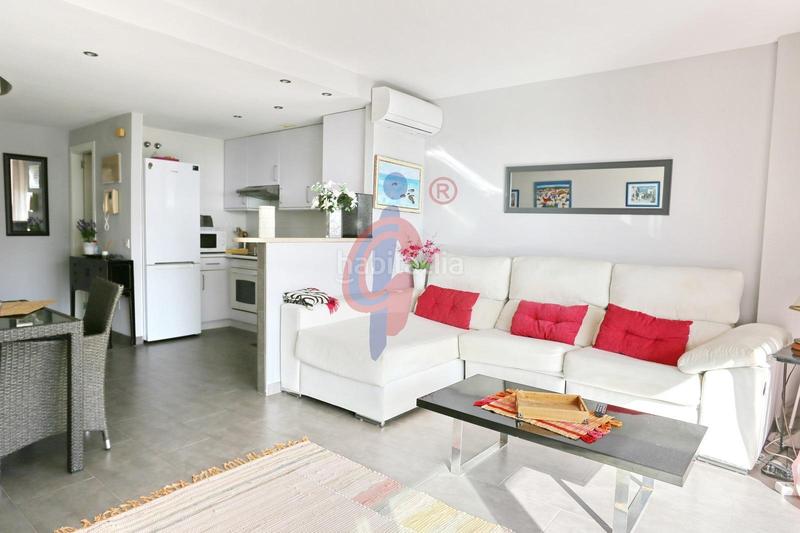 Foto 891f83d1-35b7-4f9e-b5f0-08a25d1b2168. Attique dans calle médico basilio paredes 15 dans Puerto Deportivo Guardamar del Segura