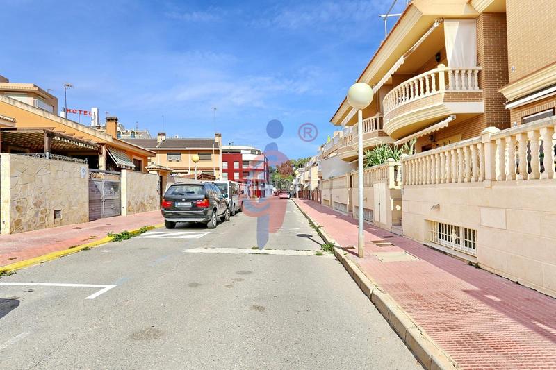 Foto adbc1f61-5dff-4ebf-a381-1c206c30f6c4. Attico in calle rafael alberti 63 in Pueblo Guardamar del Segura