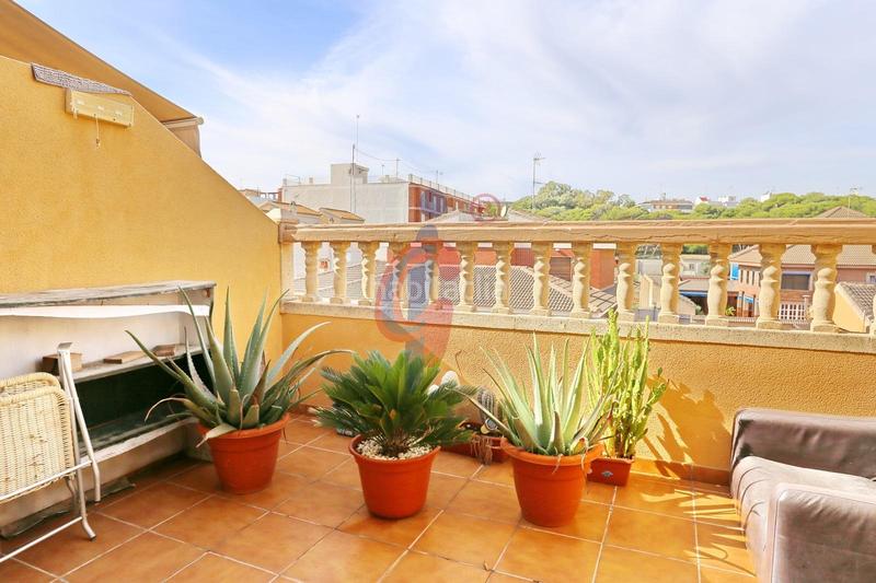 Foto fa7aa5eb-9d9d-417d-952f-22268ff3decf. Attico in calle rafael alberti 63 in Pueblo Guardamar del Segura