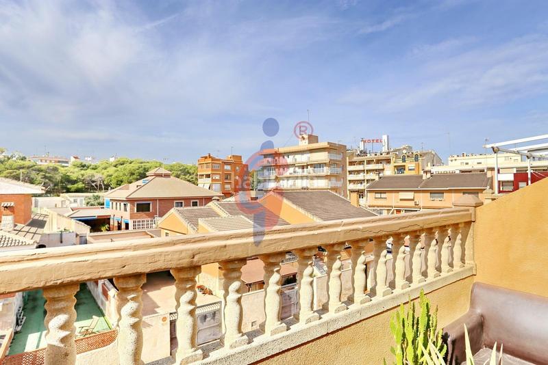 Foto fb68e57f-e377-47ee-8dd6-e50531392ca3. Attico in calle rafael alberti 63 in Pueblo Guardamar del Segura