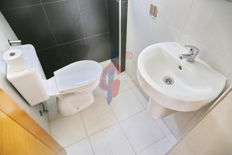 Foto 0bca5a8e-c4e5-4884-97da-a485ee470ee8. Reihenhaus in avenida cortes valencianas 133 in Los Secanos Guardamar del Segura