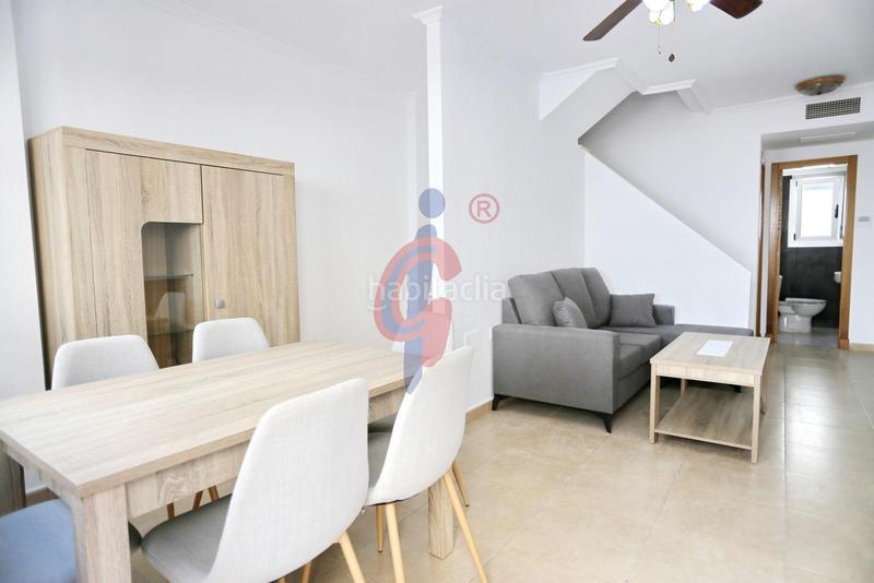 Foto 29051f02-0328-4ac0-a49e-4bcb2f82e607. Reihenhaus in avenida cortes valencianas 133 in Los Secanos Guardamar del Segura