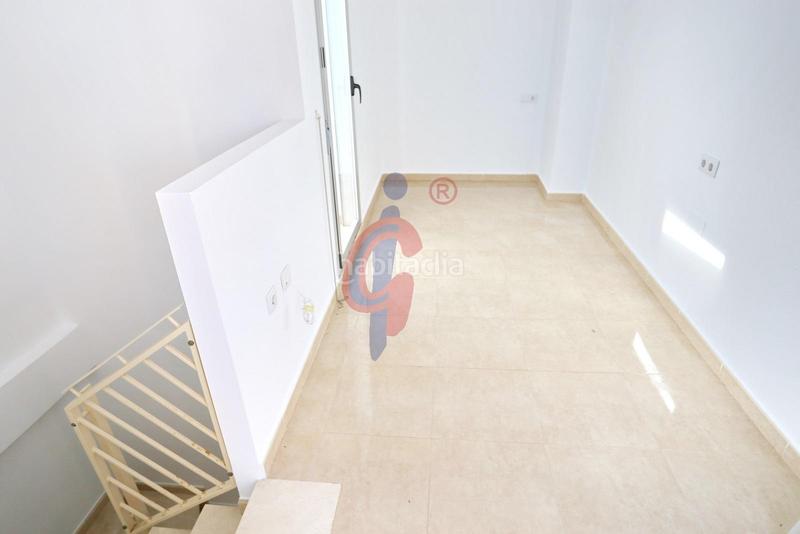 Foto 6e8d09dd-46d7-48ae-be4e-e8b5387eff0b. Reihenhaus in avenida cortes valencianas 133 in Los Secanos Guardamar del Segura