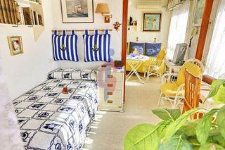 Estudi a Calle dolores viudes blasco 1. Acogedor estudio exterior a 500 metros de la playa!