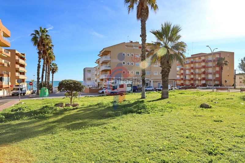 Foto f2e70f45-26a0-4fa5-bbba-4675eadccc3c. Solar industrial a calle nicaragua 2 a Guardamar Playa Guardamar del Segura