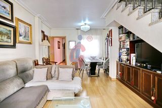 Àtic a Calle ingeniero joaquín muñoz 16. Ático dúplex de tres dormitorios en venta en guardamar del segur