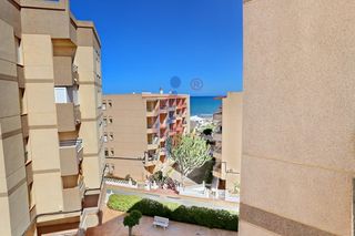 Piso en Avenida cervantes 41. En venta vivienda en el edificio beatriz con vistas al mar!