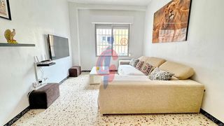 Planta baixa en Calle cartagena 4. Bajo en venta en guardamar del segura al lado del palacio de la