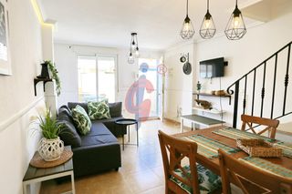Casa a Avenida avenida de los holandeses 3. Increíble oportunidad! bungalow adosado con garaje en la mata a