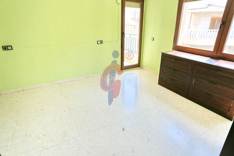 Foto 33003f33-e0b9-498b-b275-170782e46aa4. Casa a calle santos abdón y senén 2 a Almoradí