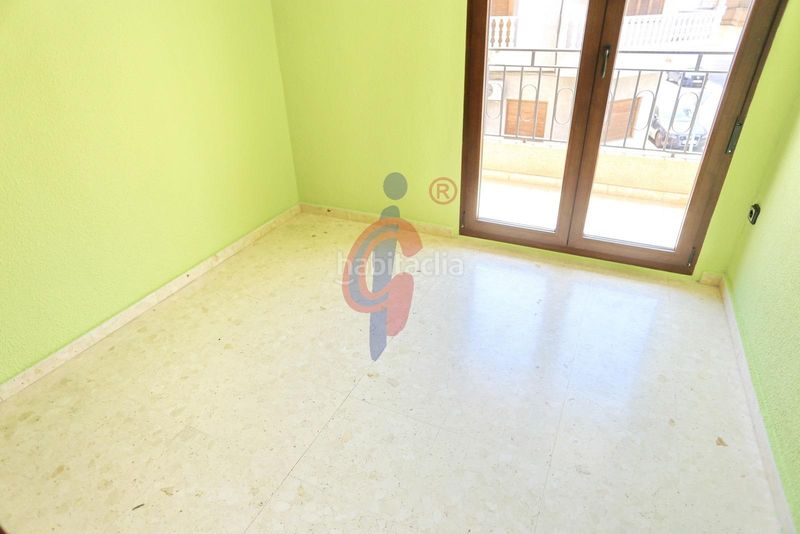 Foto 90d2a727-d8fe-4b19-b1ab-071f214a99e9. Casa a calle santos abdón y senén 2 a Almoradí