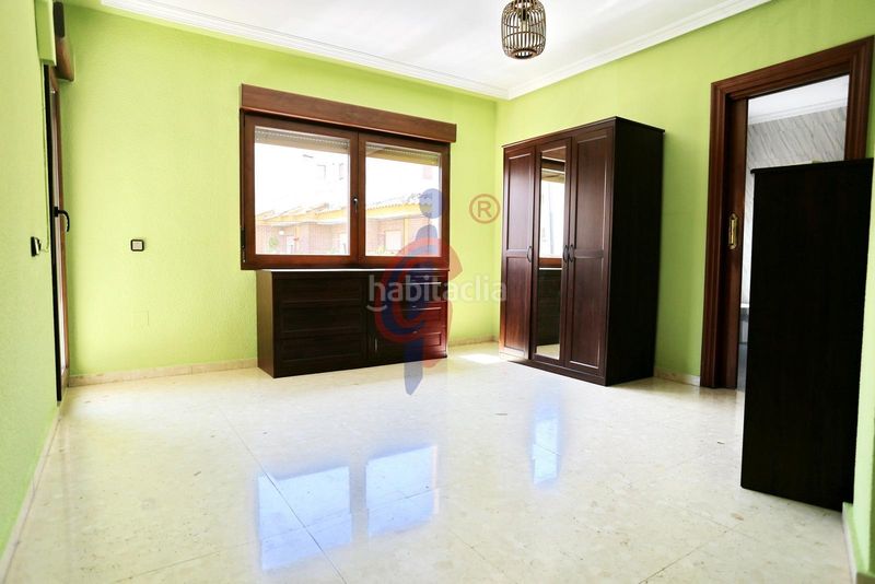 Foto d7c6cc80-1749-45d7-ac73-dc57dd8c1099. Casa a calle santos abdón y senén 2 a Almoradí
