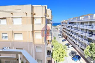 Apartament a Calle pintor antonio lópez 9. Vivienda con vistas al mar y orientación sureste en las viñas, g