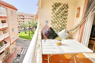 Apartament a Calle pintor antonio lópez 8. Última planta en venta de dos dormitorios en las viñas, guardama