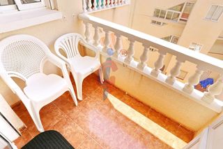 Apartament a Calle las viñas 16. Apartamento orientación sur con un dormitorio en zona mercadona,