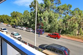 Apartament a Calle Médico Basilio Paredes 5