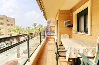 Apartament a Calle puerta damasco  2. Apartamento de tres dormitorios, dos baños, garaje y trastero co