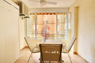Apartament a Avenida Cervantes 41
