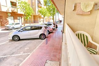 Planta baixa a Calle pintor antonio lópez 8. Oportunidad de inversión! estudio con trastero en las viñas por