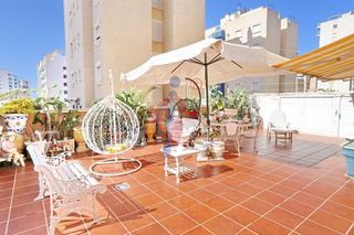 Planta baixa a Calle Río Segura 18