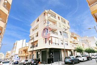 Apartamento en Calle valencia 6. Oportunidad en el centro 120 m2, 4 dormitorios y terrazas con vi