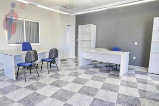 Business premise in Calle Pintor Antonio Lopez 13