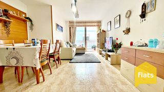 Appartement  Carrer de sant josep oriol. Piso totalmente exterior a calle