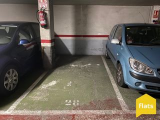 Parking coche  Carrer major. Parking calle mayor santa coloma