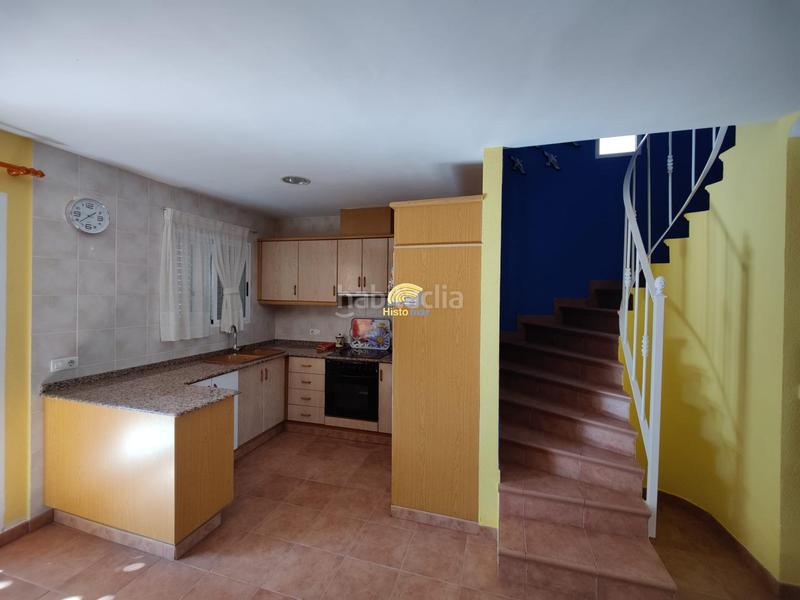 Foto 18a05a1d-b507-4e5c-8348-0e6a10868eec. Doppelhaus mit parking in Corinto-Almardà Sagunt