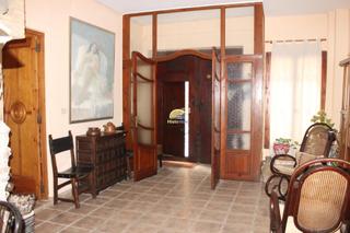 Casa a Centro-El Castillo. Encantadora casa en sagunto