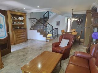 Casa adossada en Doctor Palos - Alto Palancia. Increible adosado en la zona nueva de sagunto