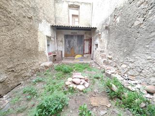 Maison à Antiga Moreira. Gran oportunidad en el centro de sagunto