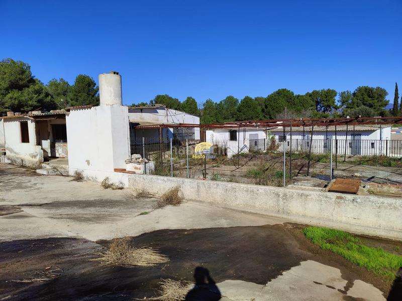 Foto 43c7e3f0-56bf-43ef-8d65-aef2462b603f. Casale in Algar de Palància