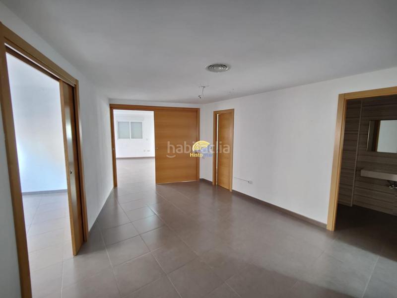 Foto 9649c5e9-b50d-463e-8dee-c283f0dc78c7. Rent office space with heating in Doctor Palos - Alto Palancia Sagunt