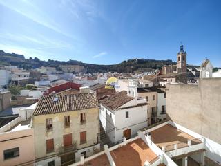 Etagenwohnung en Centro-El Castillo. Gran piso en el centro