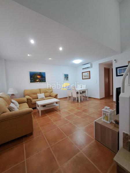 Foto 43ebe152-6283-4ef4-b9a7-c61710c08138. Casa adosada precioso adosado en zona malvasur en Sagunt